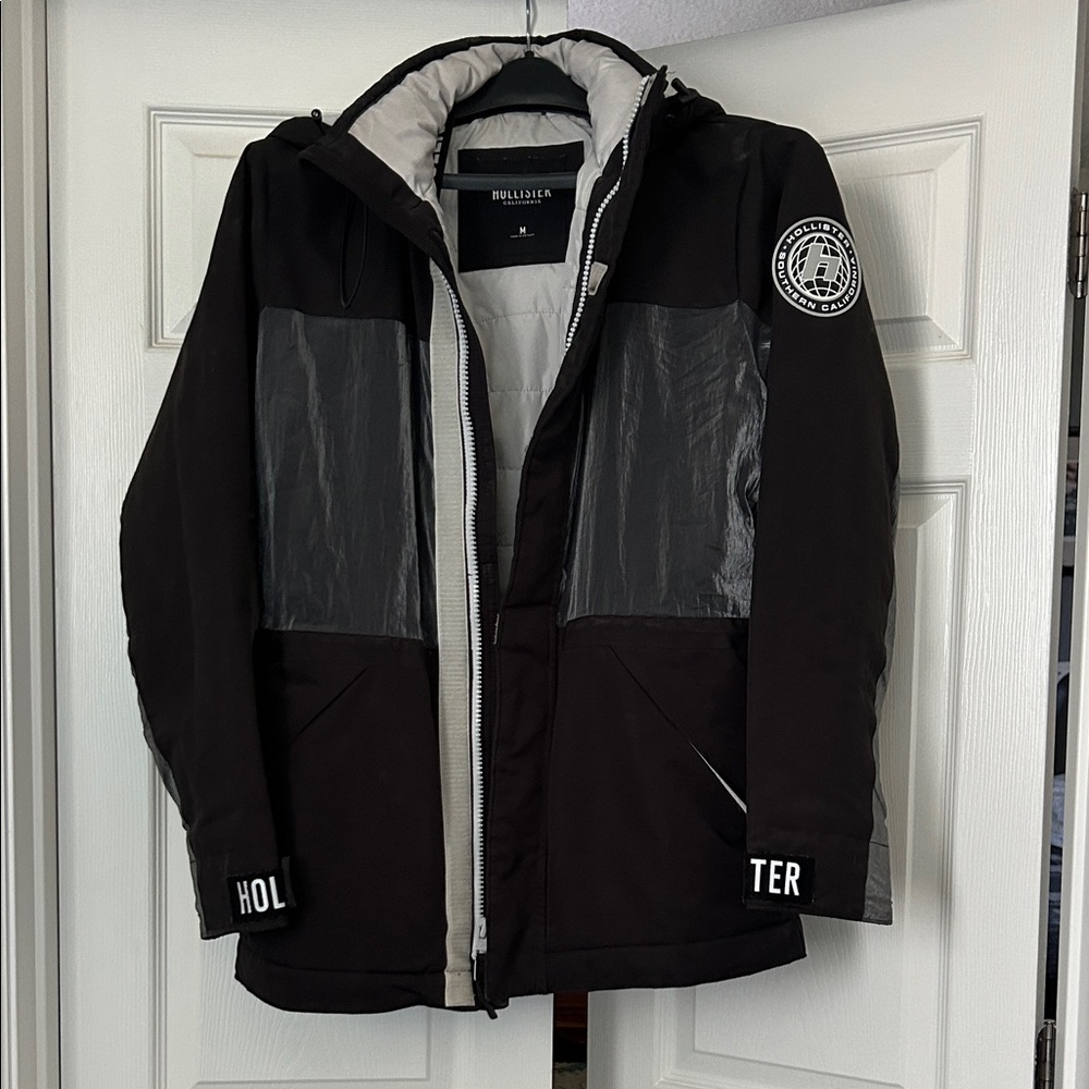 Hollister Black and Gray Men's Hooded Performance Jacket